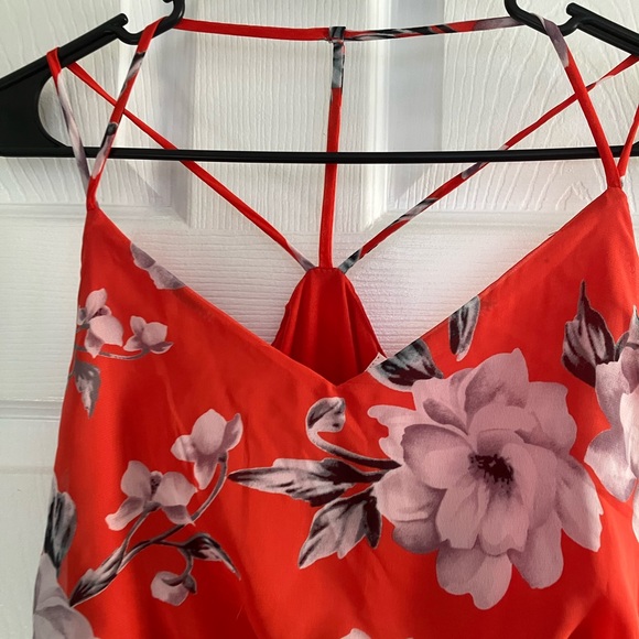 Sienna Sky Maxi Dresss - Picture 2 of 7